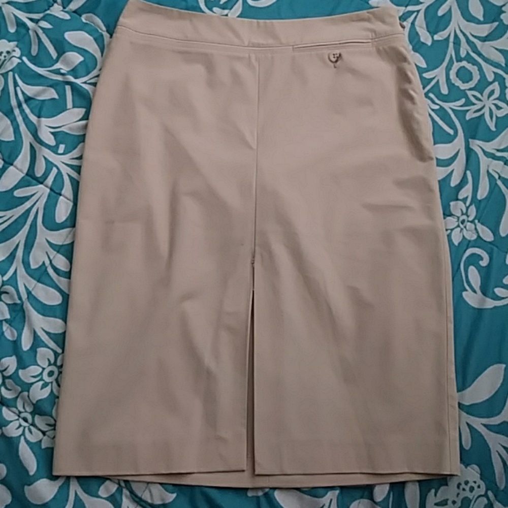 The Limited Stretch khaki pencil skirt